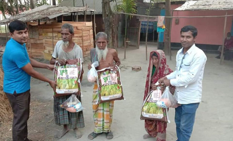Donation in Bogura, 01/04/20